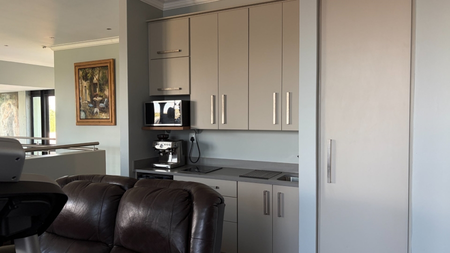 4 Bedroom Property for Sale in Grimbeeck Park North West